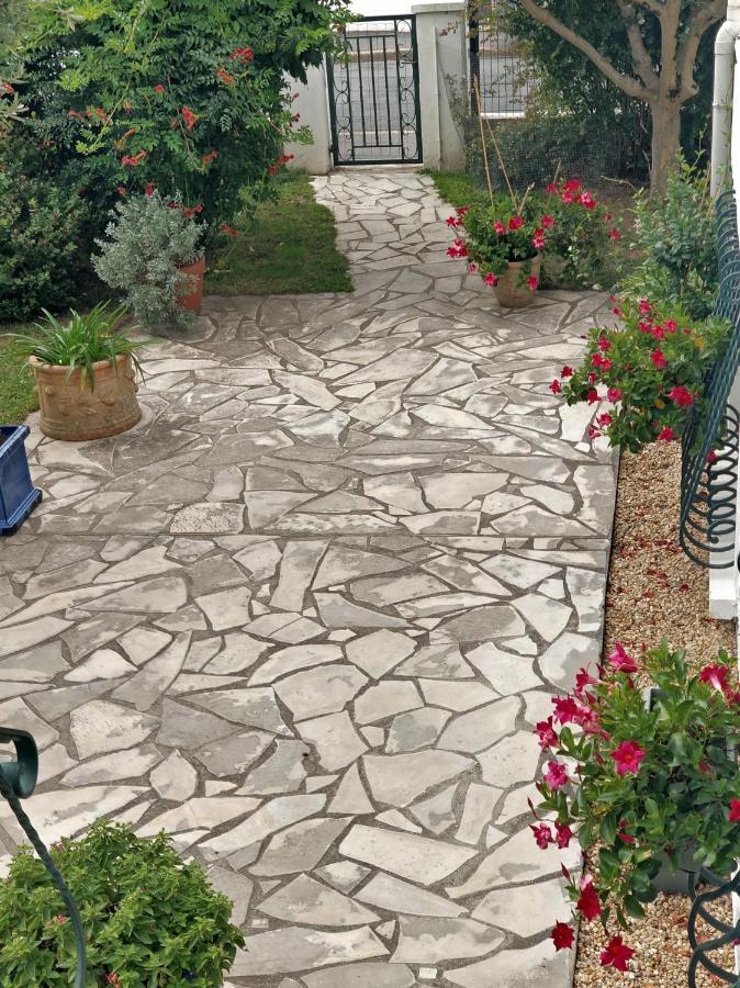 T1 Ou T2 Dans Villa Avec Jardin Proche Biarritz Anglet Exterior photo